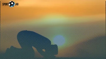 مواقيت صلاة الفجر والظهيرة وشروق الشمس يوم 2-11-2025